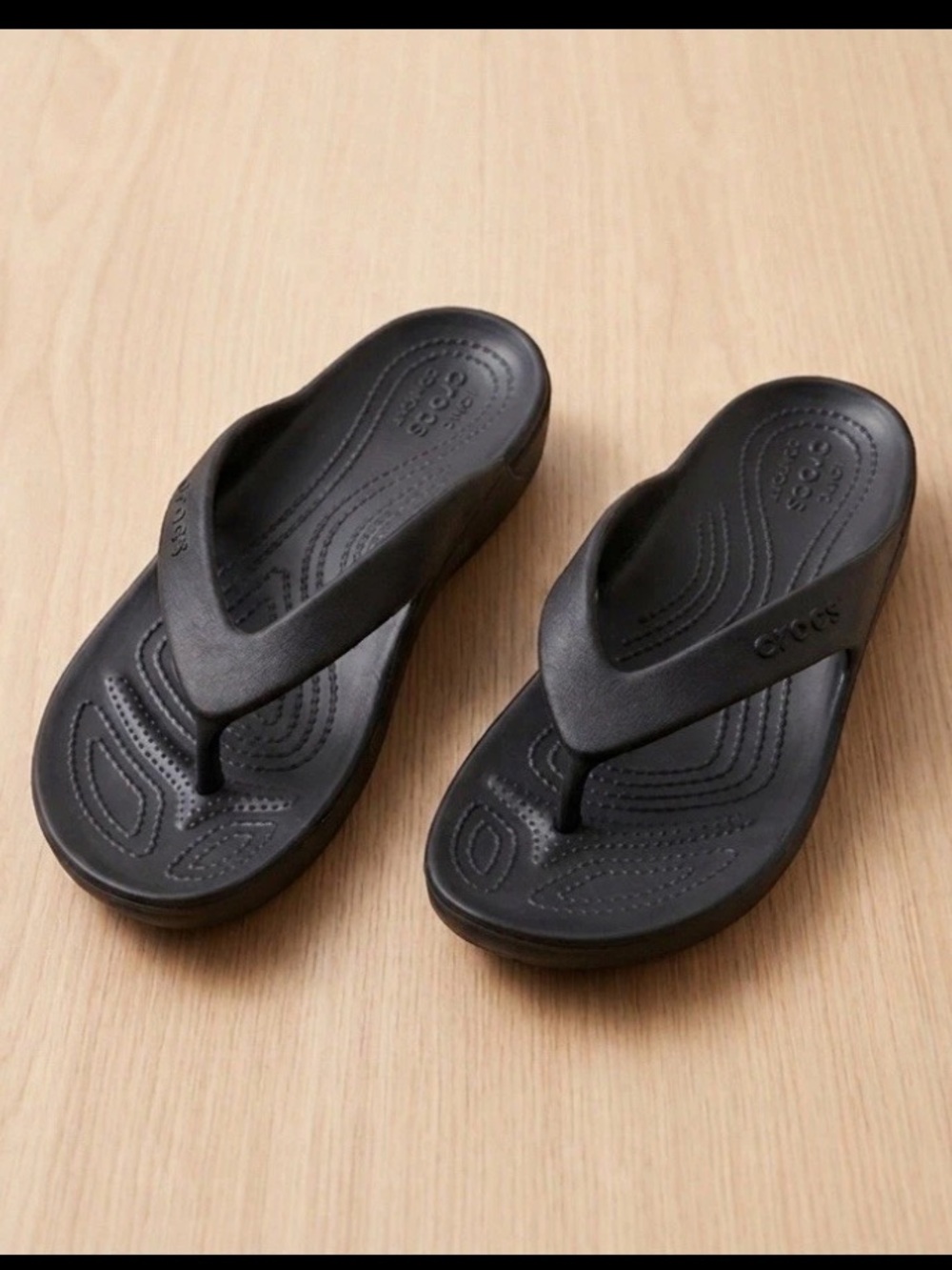 Crocs Kadee II Flip Flop Sandals Black Women's Size 8 NEW